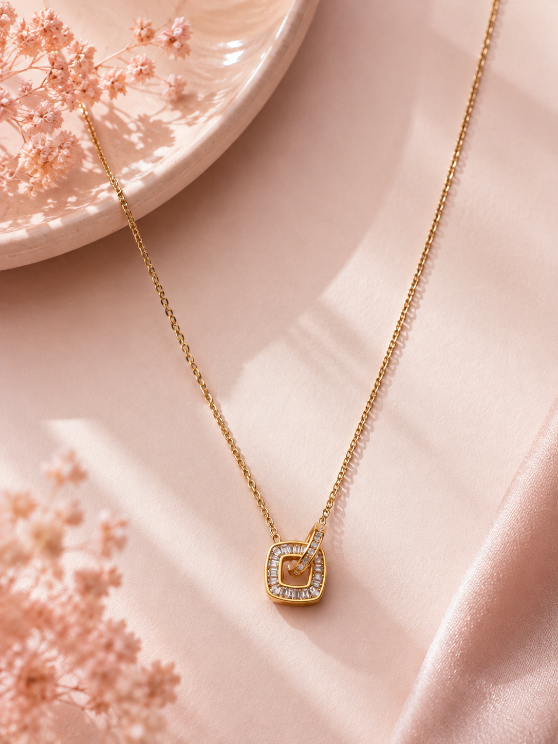 Collier Aya