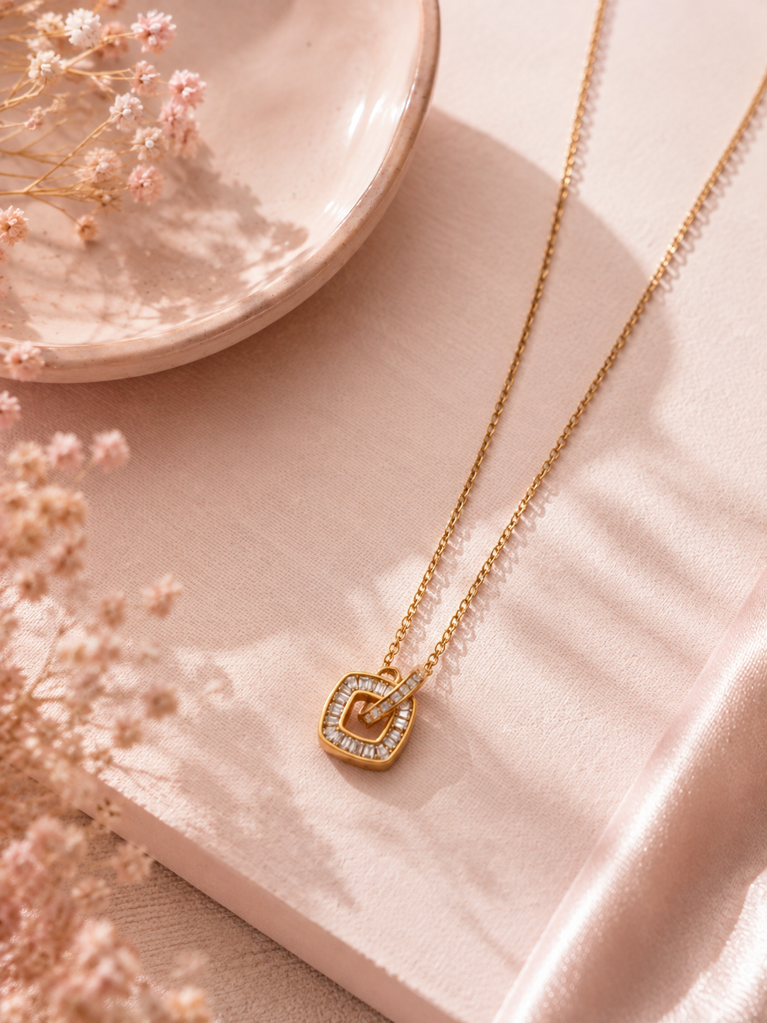 Collier Aya