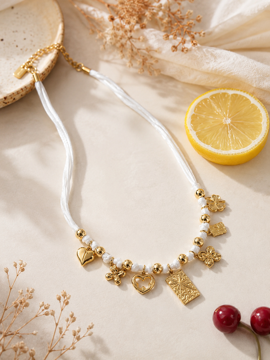 Collier Maud
