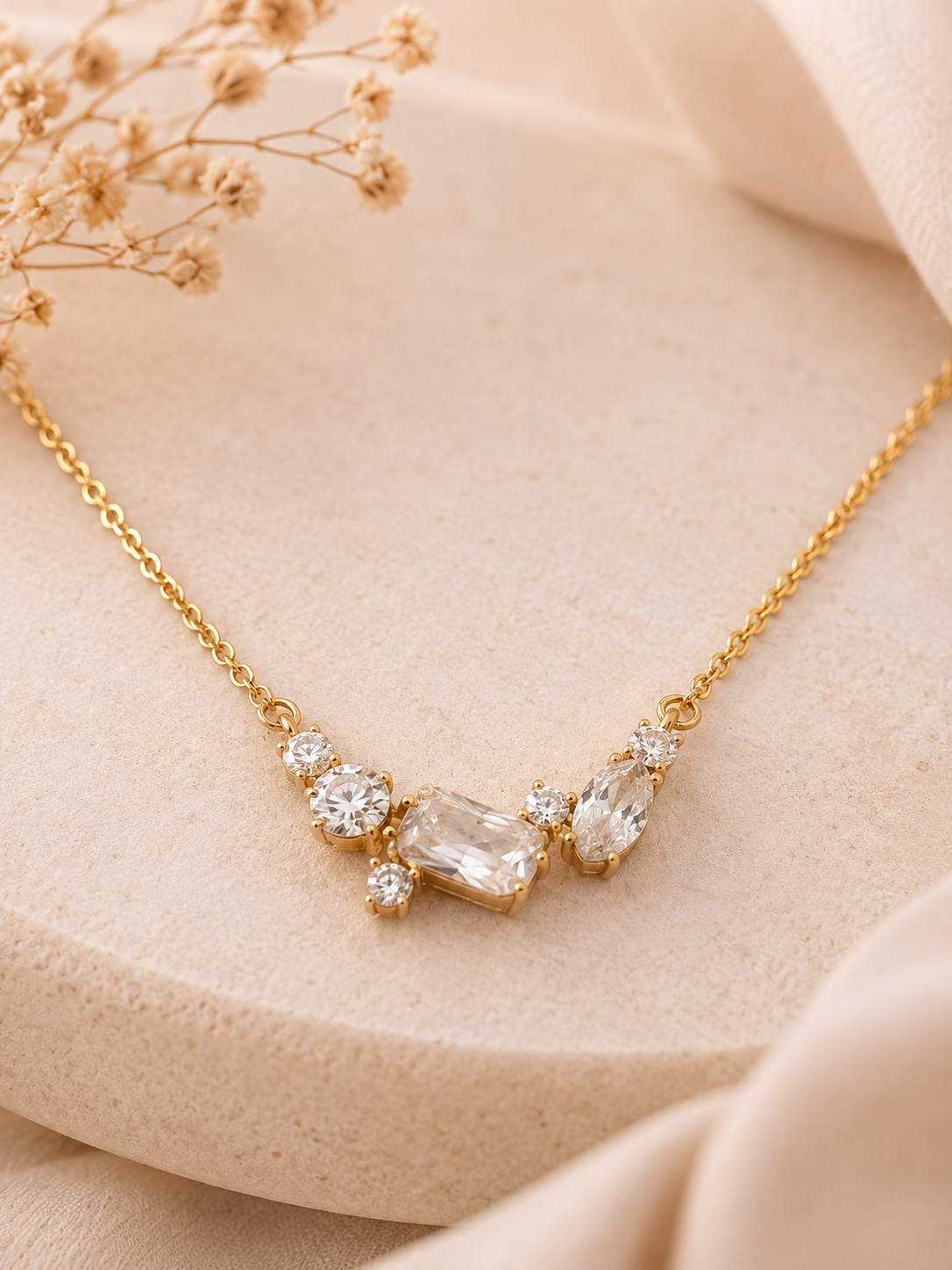 Collier Naé
